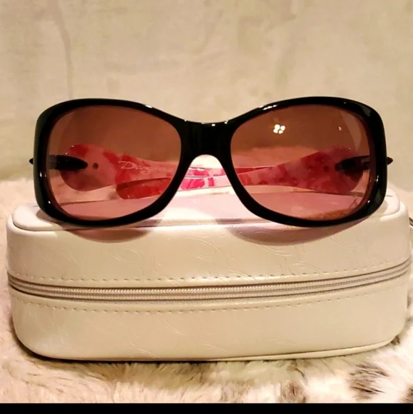 Accessories | Dangerous Oakley Breast Cancer Awareness 